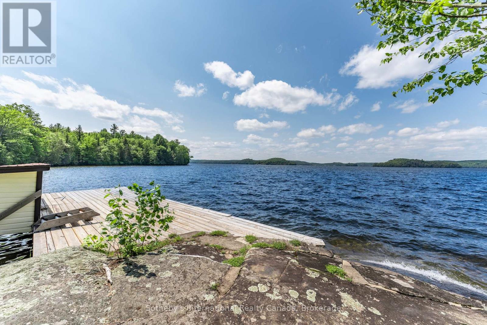 Photo 11 of 1076 Nithgrove Road, Lake Of Bays ON