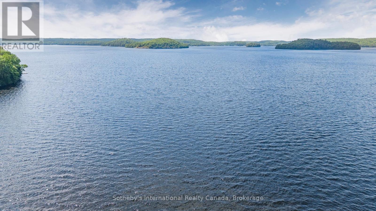 Photo 31 of 1076 Nithgrove Road, Lake Of Bays ON