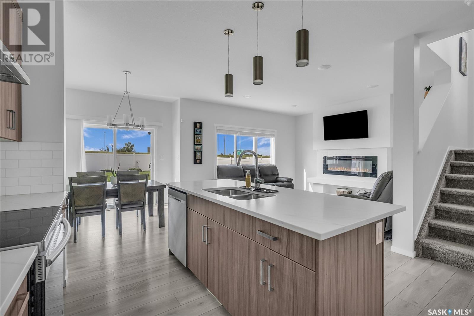 Photo 11 of 435 Mcfaull Crescent, Saskatoon SK