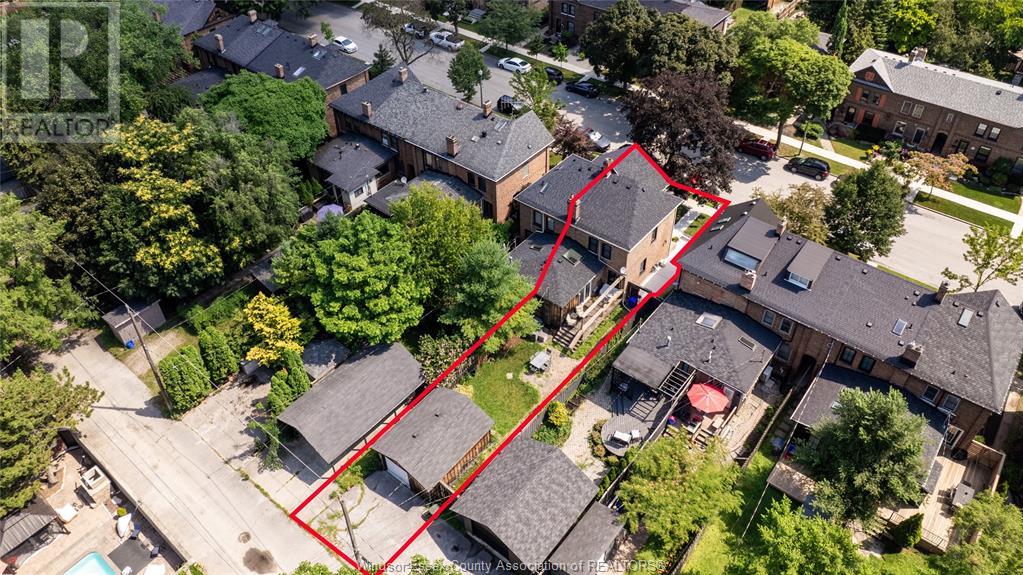 Photo 34 of 853 Monmouth Avenue, Windsor ON