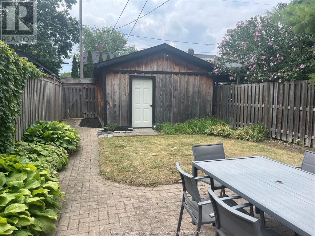 Photo 14 of 853 Monmouth Avenue, Windsor ON