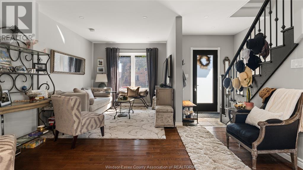 Photo 17 of 853 Monmouth Avenue, Windsor ON