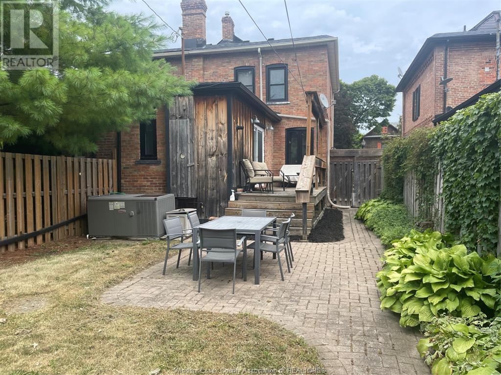 Photo 15 of 853 Monmouth Avenue, Windsor ON