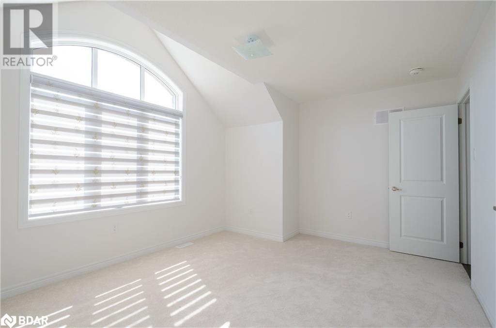 Photo 17 of 37 Baycroft Boulevard, Essa ON