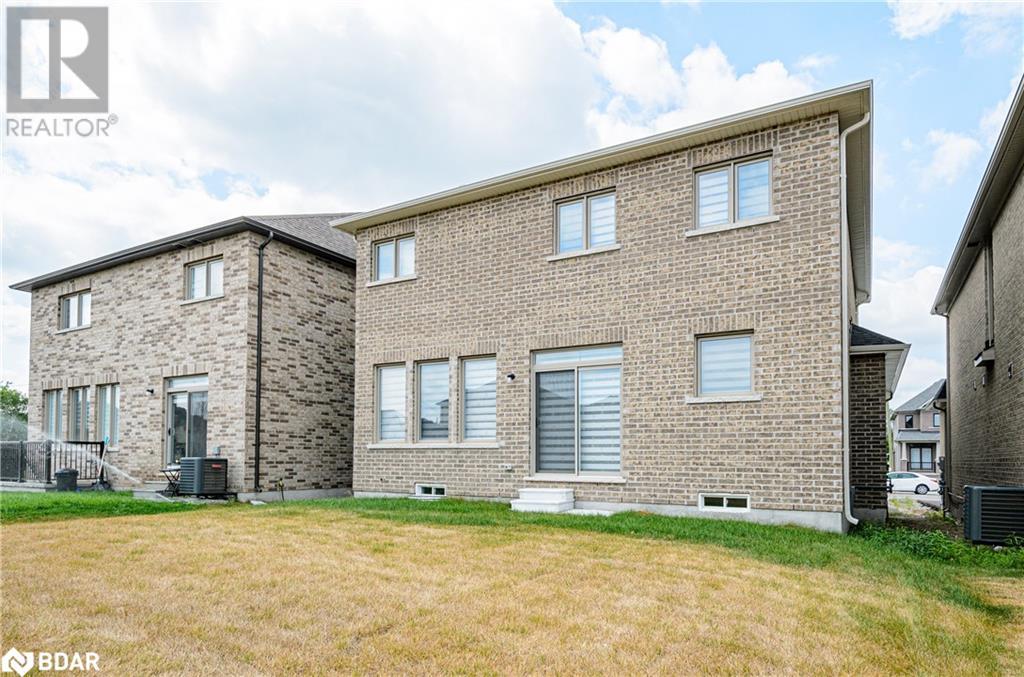 Photo 18 of 37 Baycroft Boulevard, Essa ON