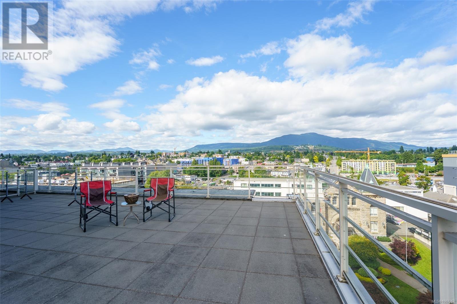 Photo 11 of 805 38 Front St, Nanaimo BC