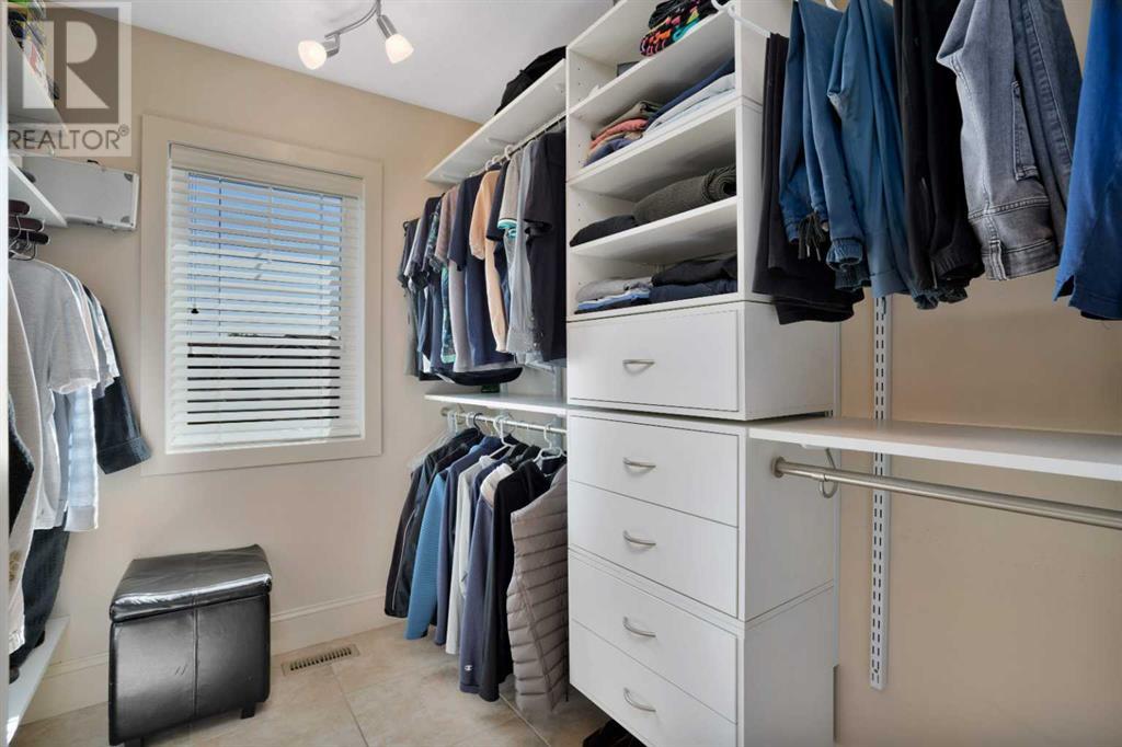 Photo 9 of 107 Alexander Crescent, Red Deer AB