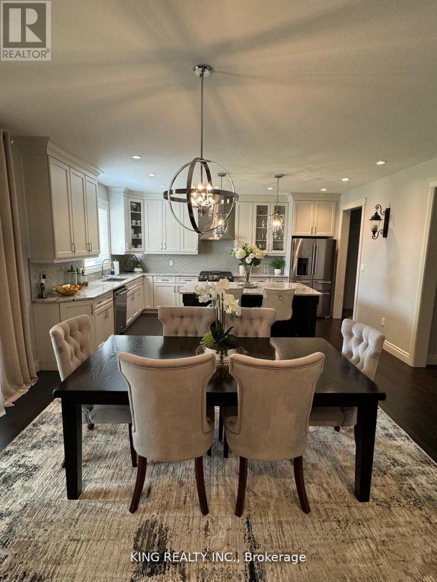 Photo 5 of 138 Ulster Street, Lasalle ON
