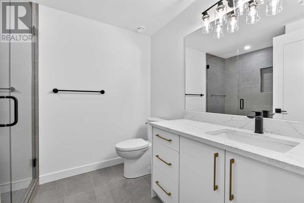 Single Family House for Sale in   Avenue SW North Glenmore Park Calgary 