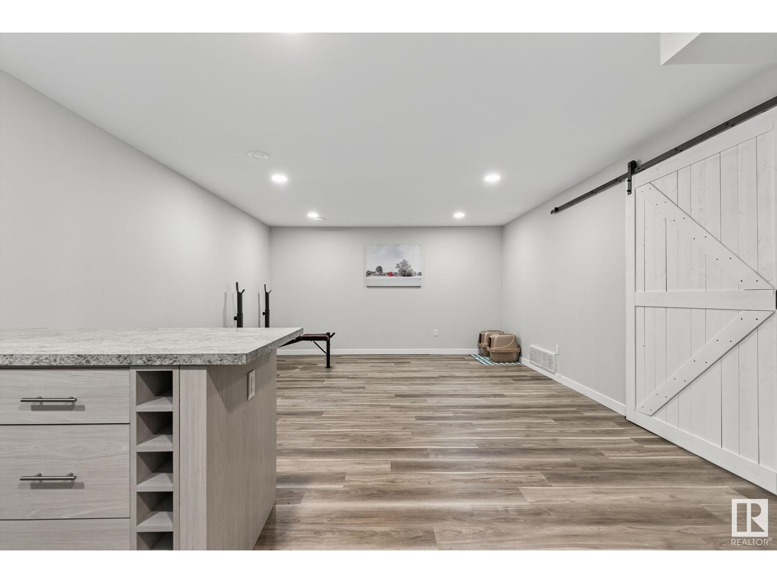 Photo 15 of 9479 75 St Nw, Edmonton AB