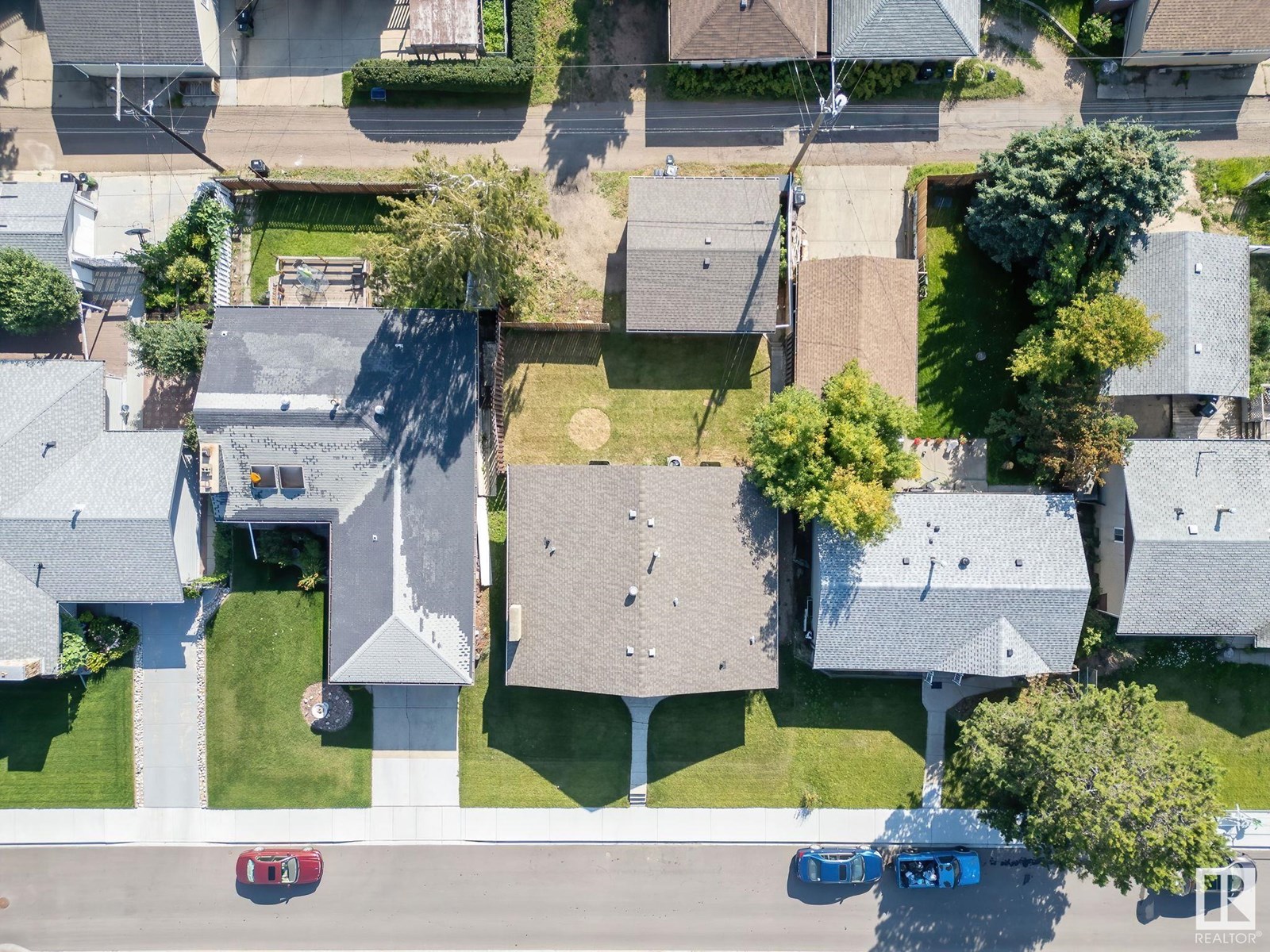Photo 61 of 9479 75 St Nw, Edmonton AB