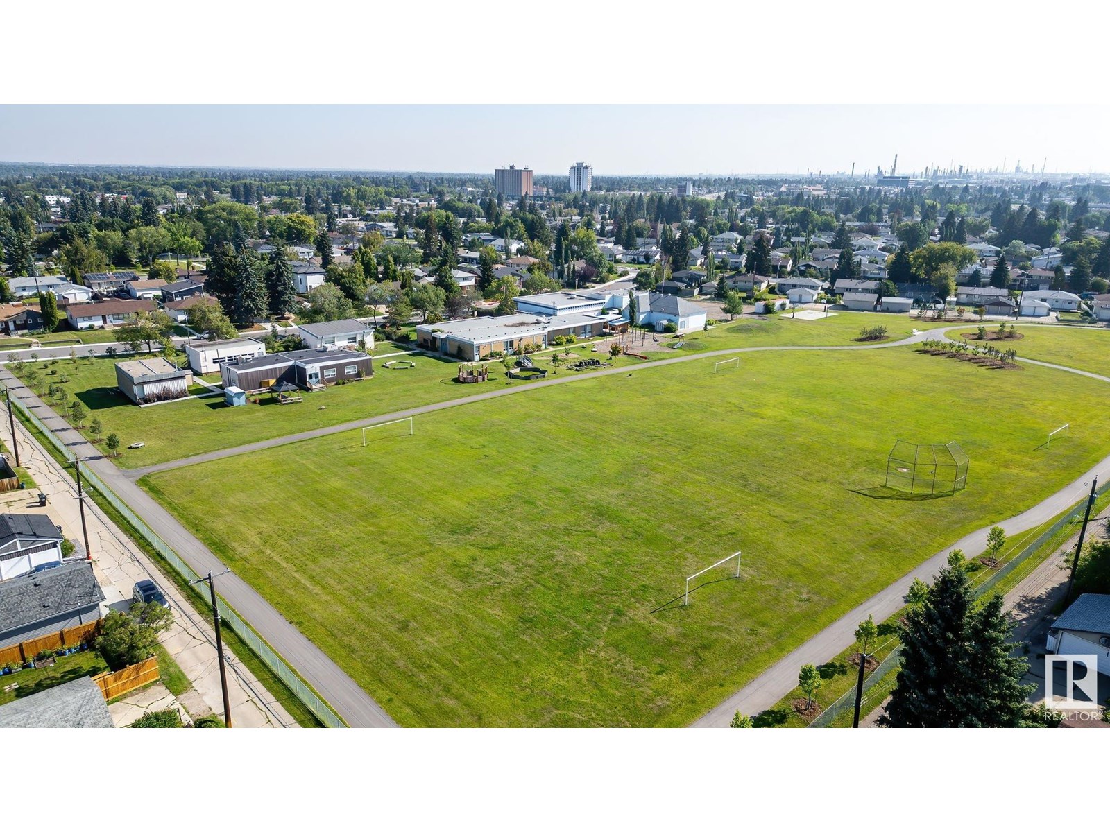 Photo 44 of 9479 75 St Nw, Edmonton AB