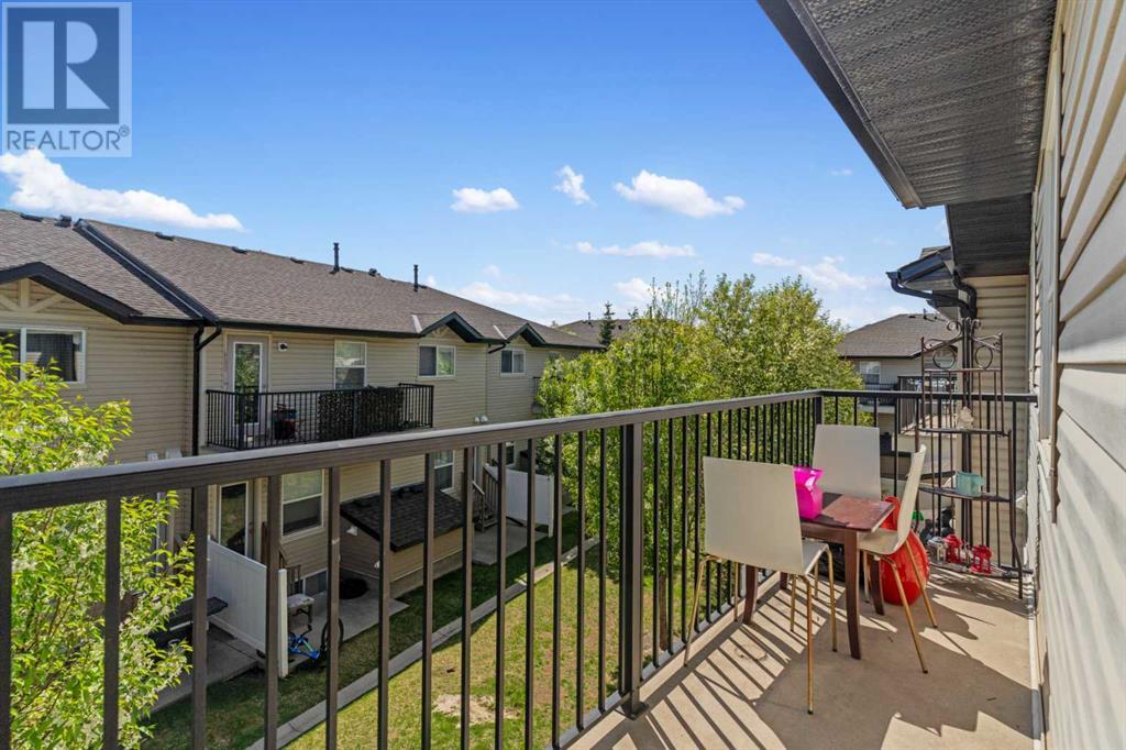 Single Family House for Sale in  Saddlebrook Point NE Saddle Ridge Calgary 