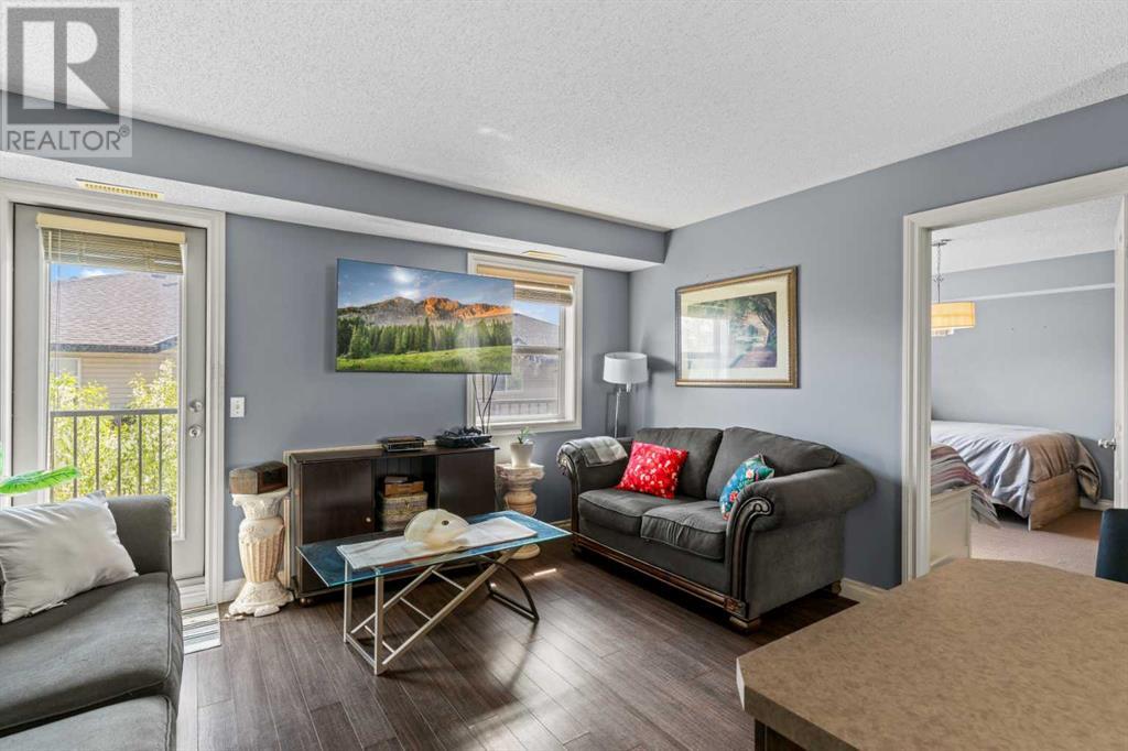 Single Family House for Sale in  Saddlebrook Point NE Saddle Ridge Calgary 