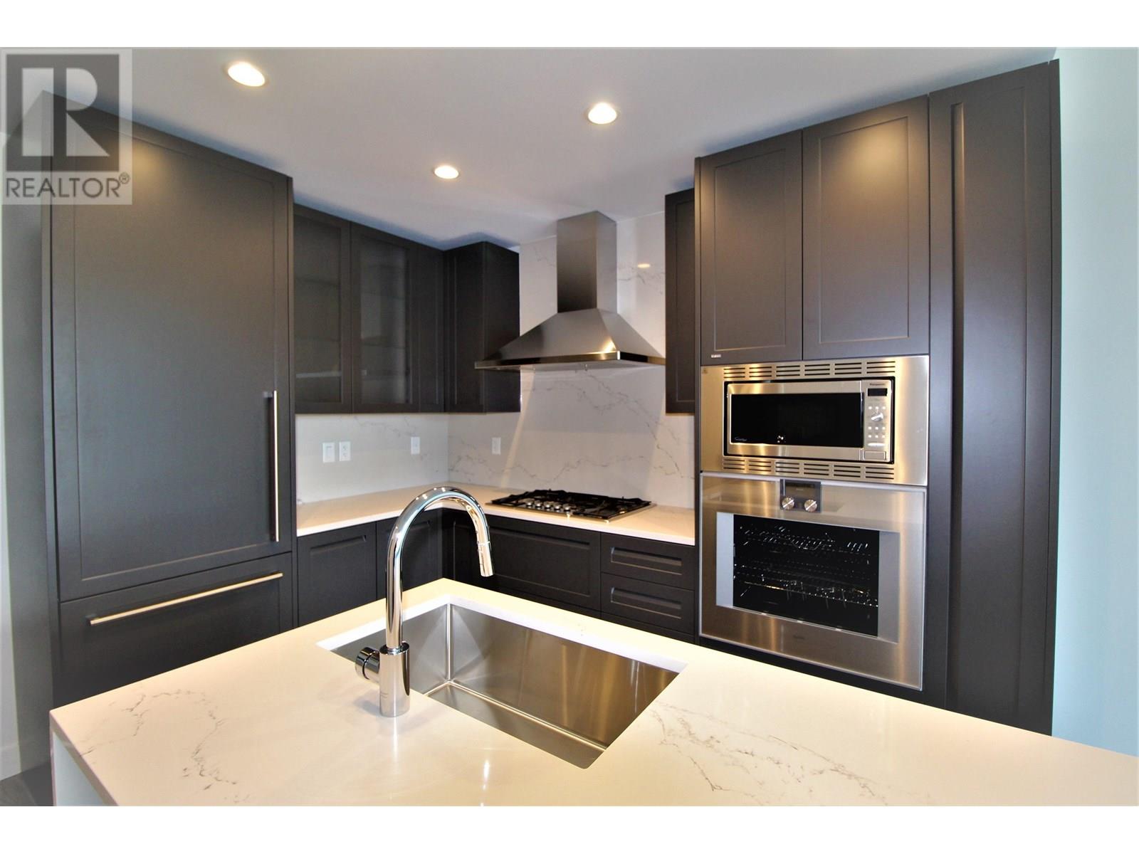 Photo 14 of 206 5733 Alberta Street, Vancouver BC