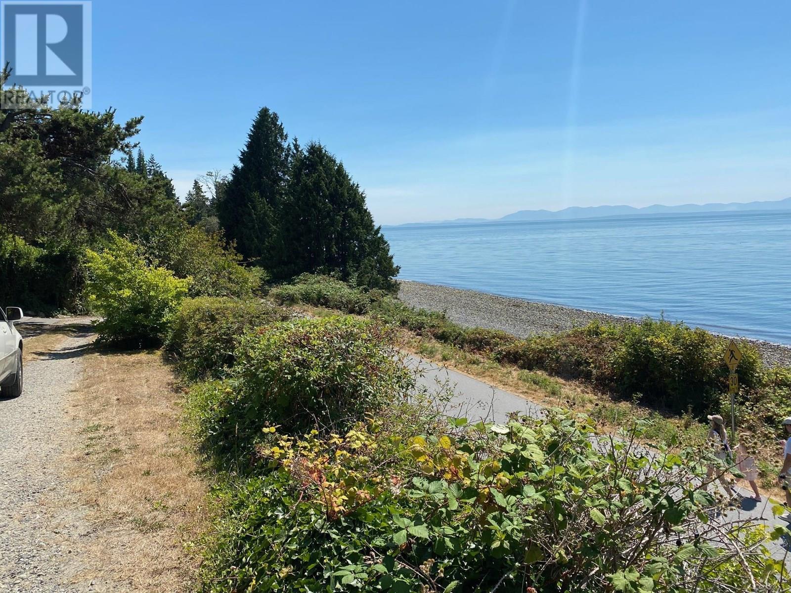 1714 OCEAN BEACH ESPLANADE, Gibsons