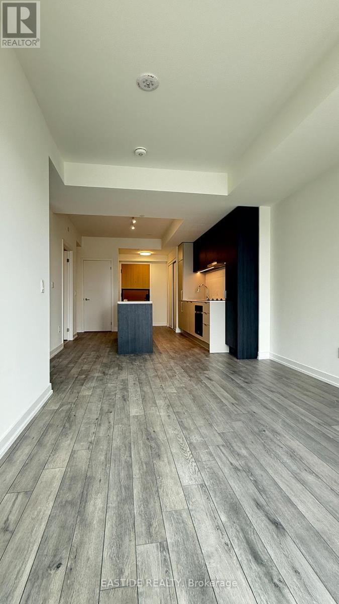 Photo 3 of 810 89 Church Street, Toronto ON