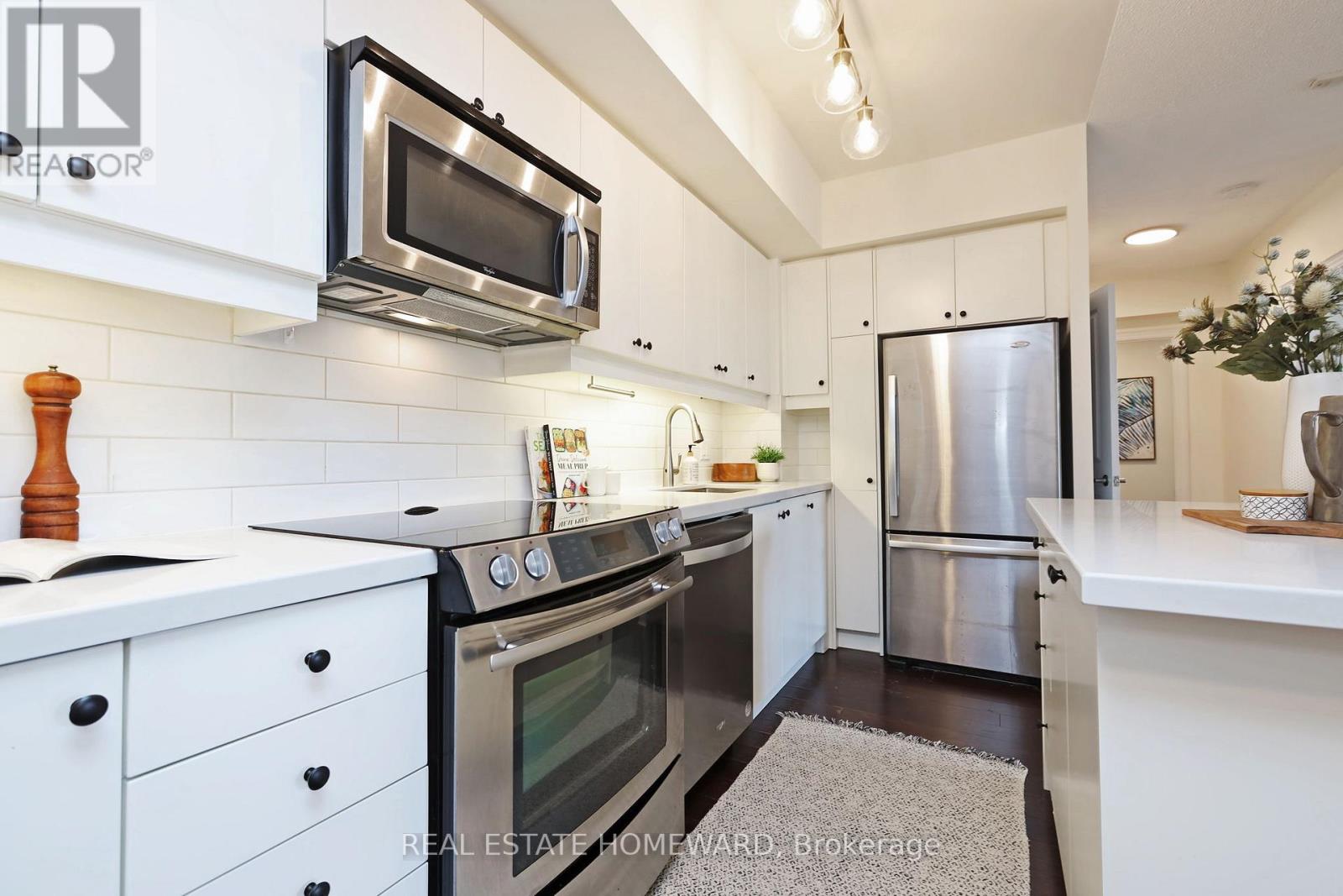Photo 20 of 302 701 Sheppard Avenue W, Toronto ON