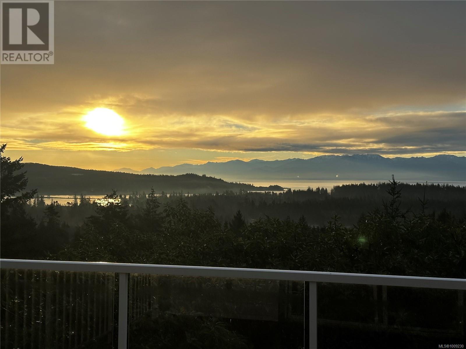 Photo 10 of 2270 Henlyn Dr, Sooke BC