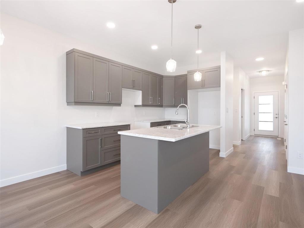Photo 5 of 24 100 Grande Pointe Meadows Boulevard, Grande Pointe MB