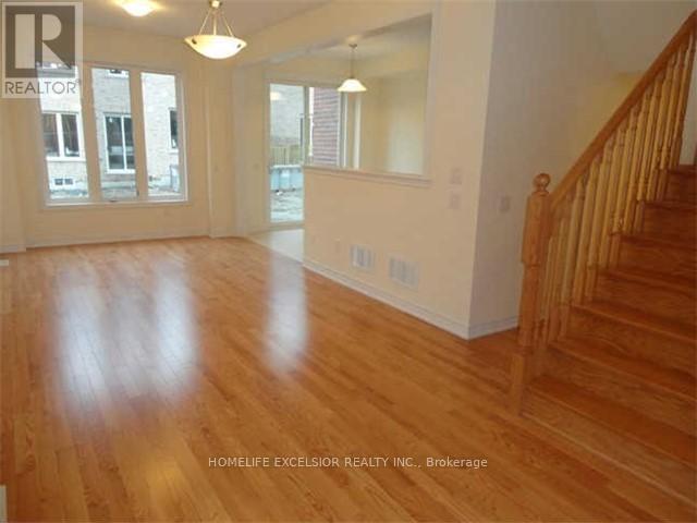 Photo 10 of 12 Sibbald Avenue, Markham ON