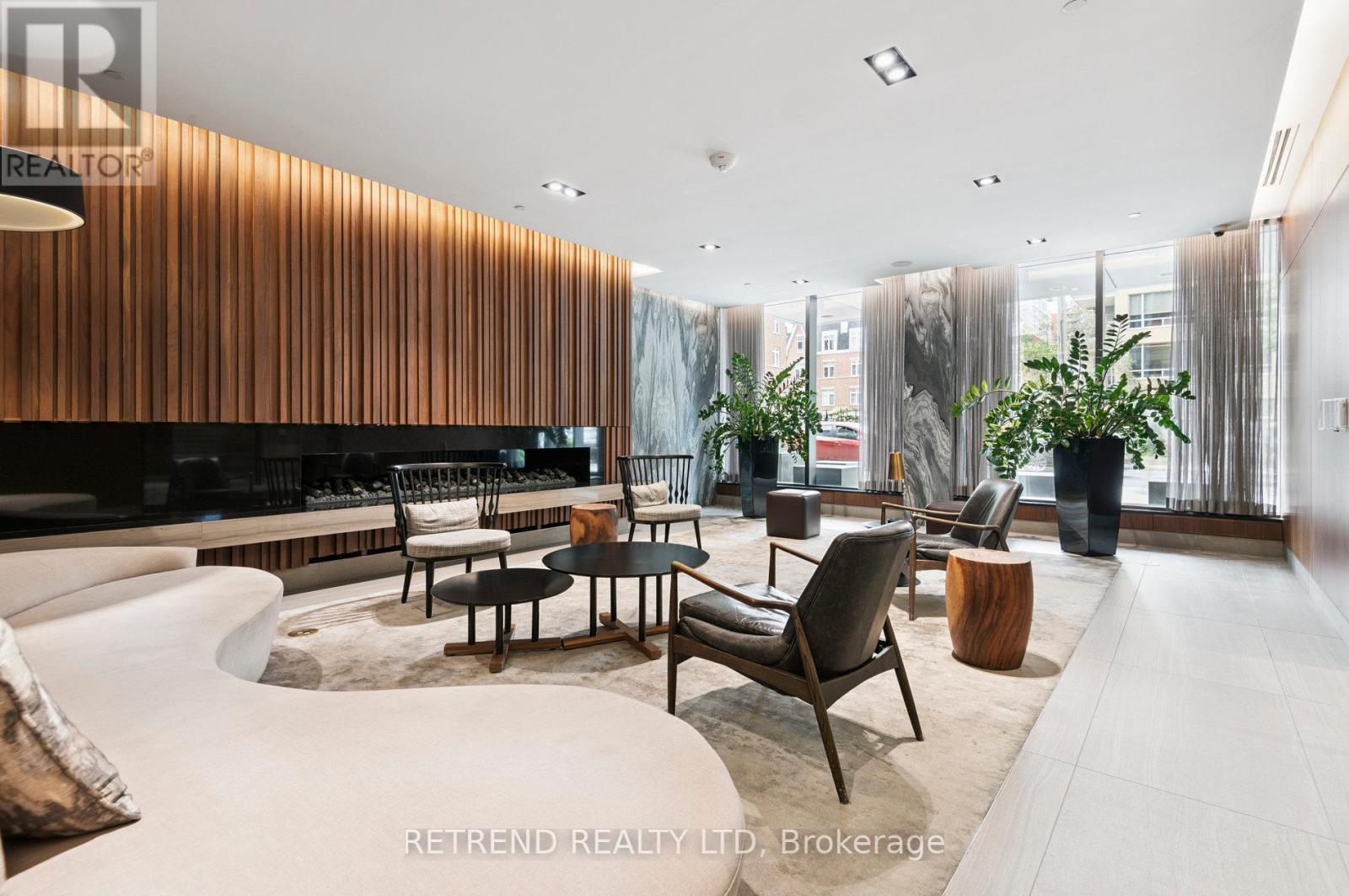 Photo 5 of 1004 125 Redpath Avenue, Toronto ON