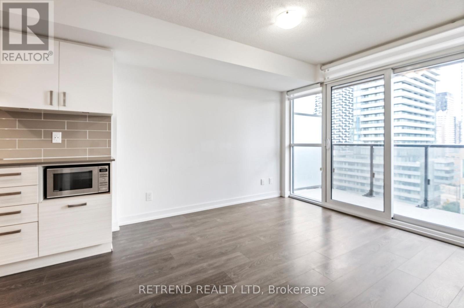 Photo 19 of 1004 125 Redpath Avenue, Toronto ON