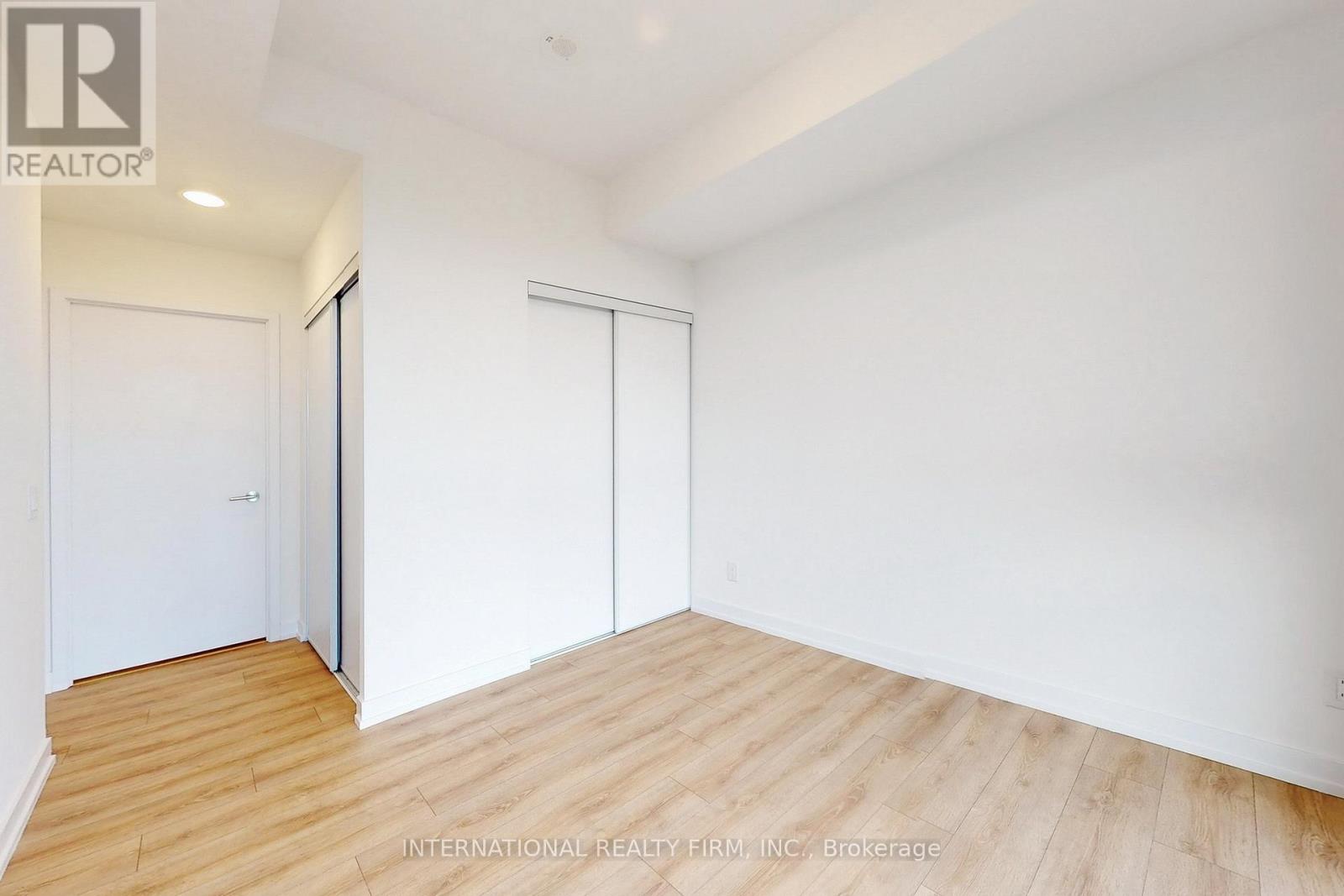 Photo 20 of 604 500 Dupont Street, Toronto ON