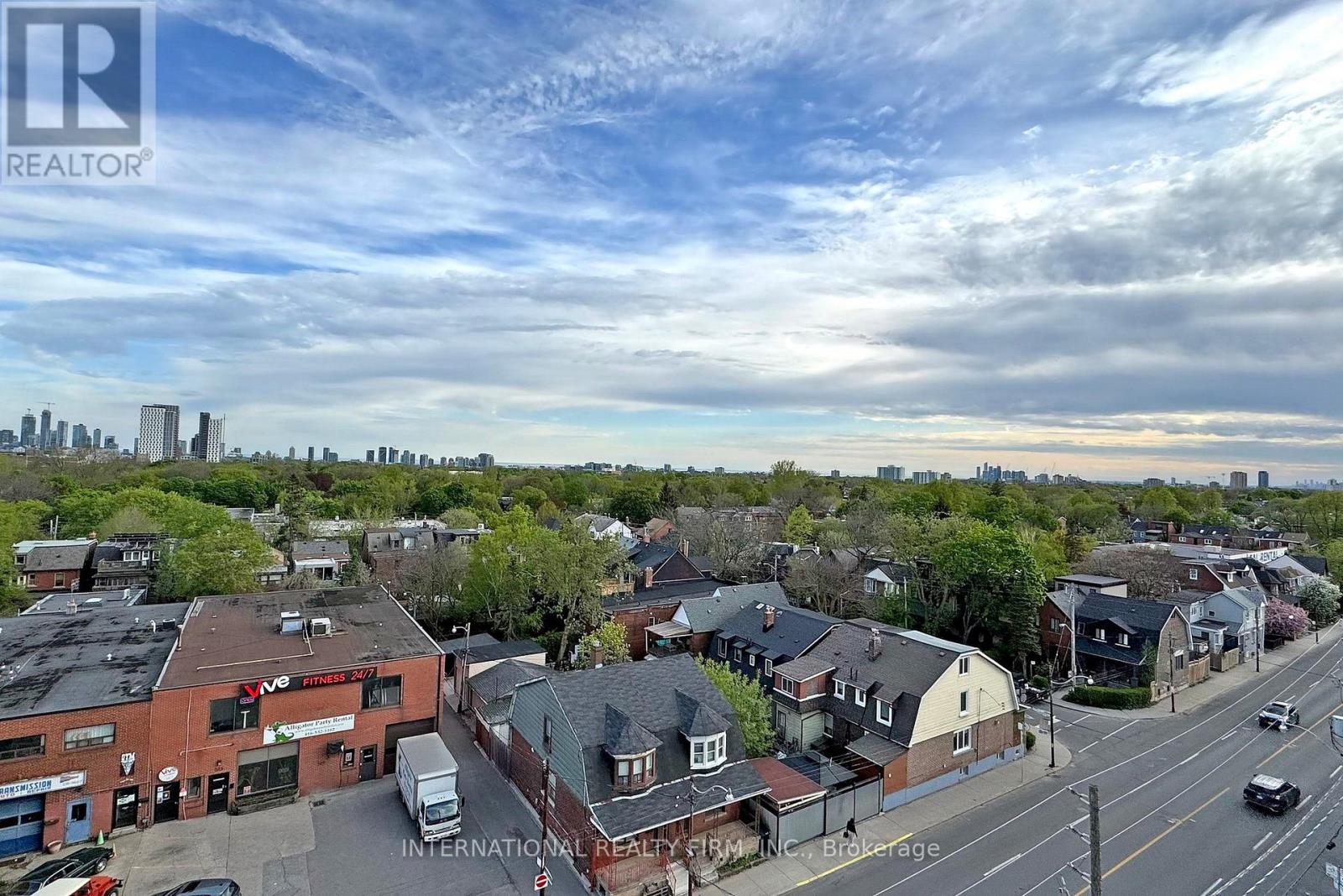 Photo 5 of 604 500 Dupont Street, Toronto ON