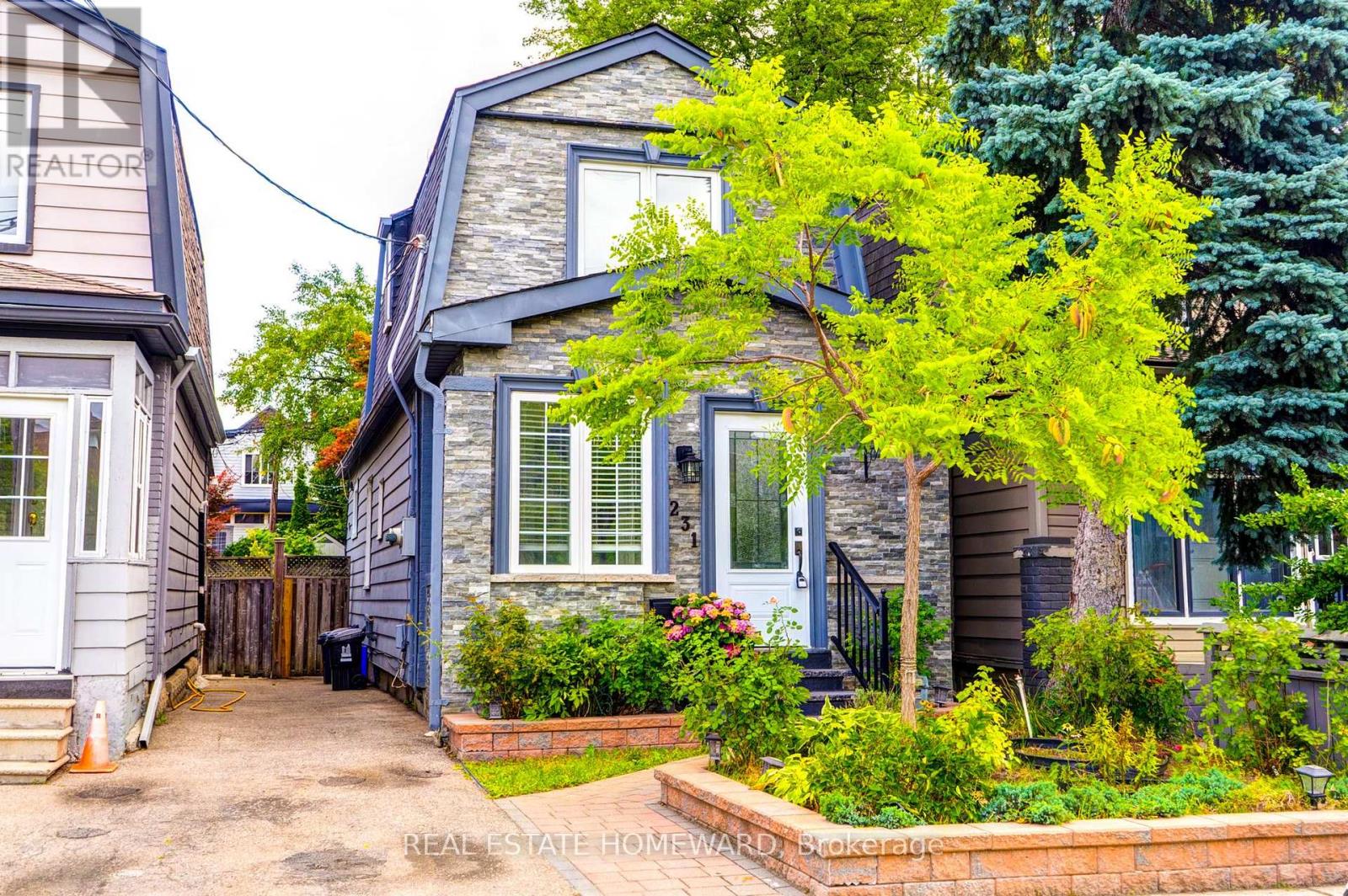 Photo 2 of 231 Donlands Avenue, Toronto ON