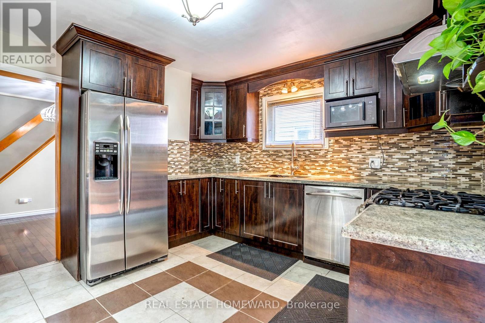 Photo 8 of 231 Donlands Avenue, Toronto ON