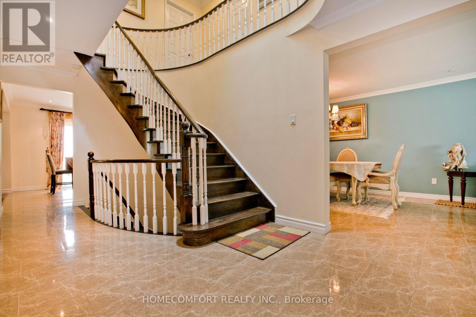 Photo 28 of 658 York Hill Boulevard, Vaughan ON