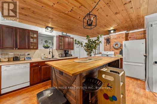 Photo 9 of 73 John Street, Orangeville ON