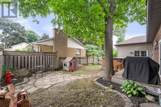Photo 8 of 73 John Street, Orangeville ON