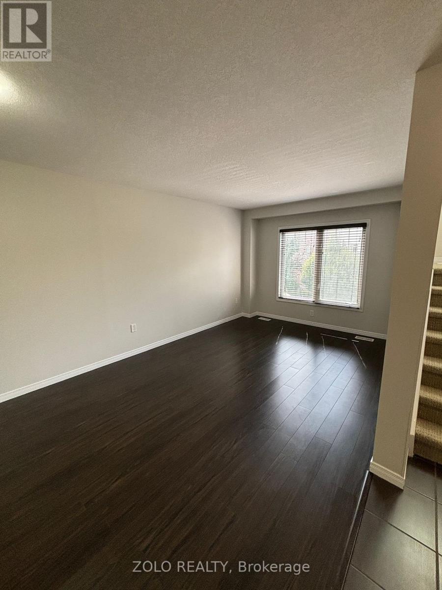Photo 7 of 97 750 Lawrence Street, Cambridge ON