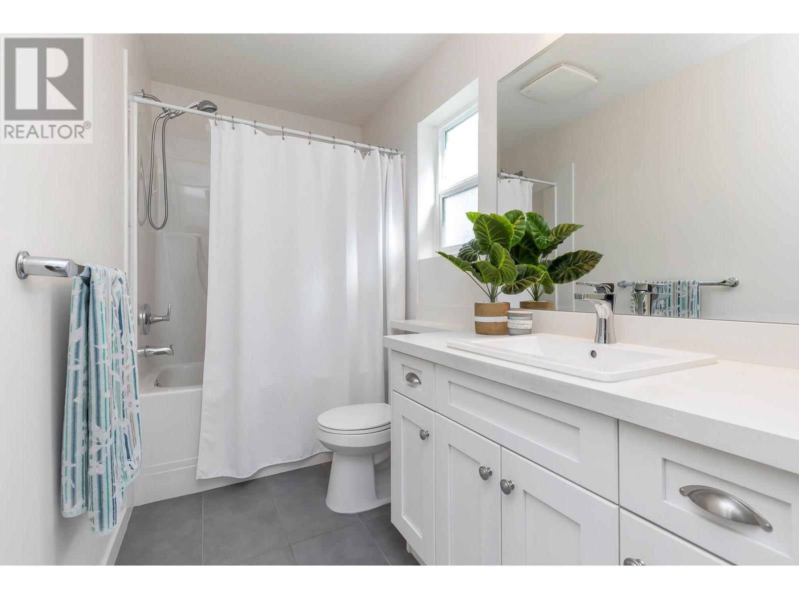Photo 33 of 12933 240 A Street, Maple Ridge BC