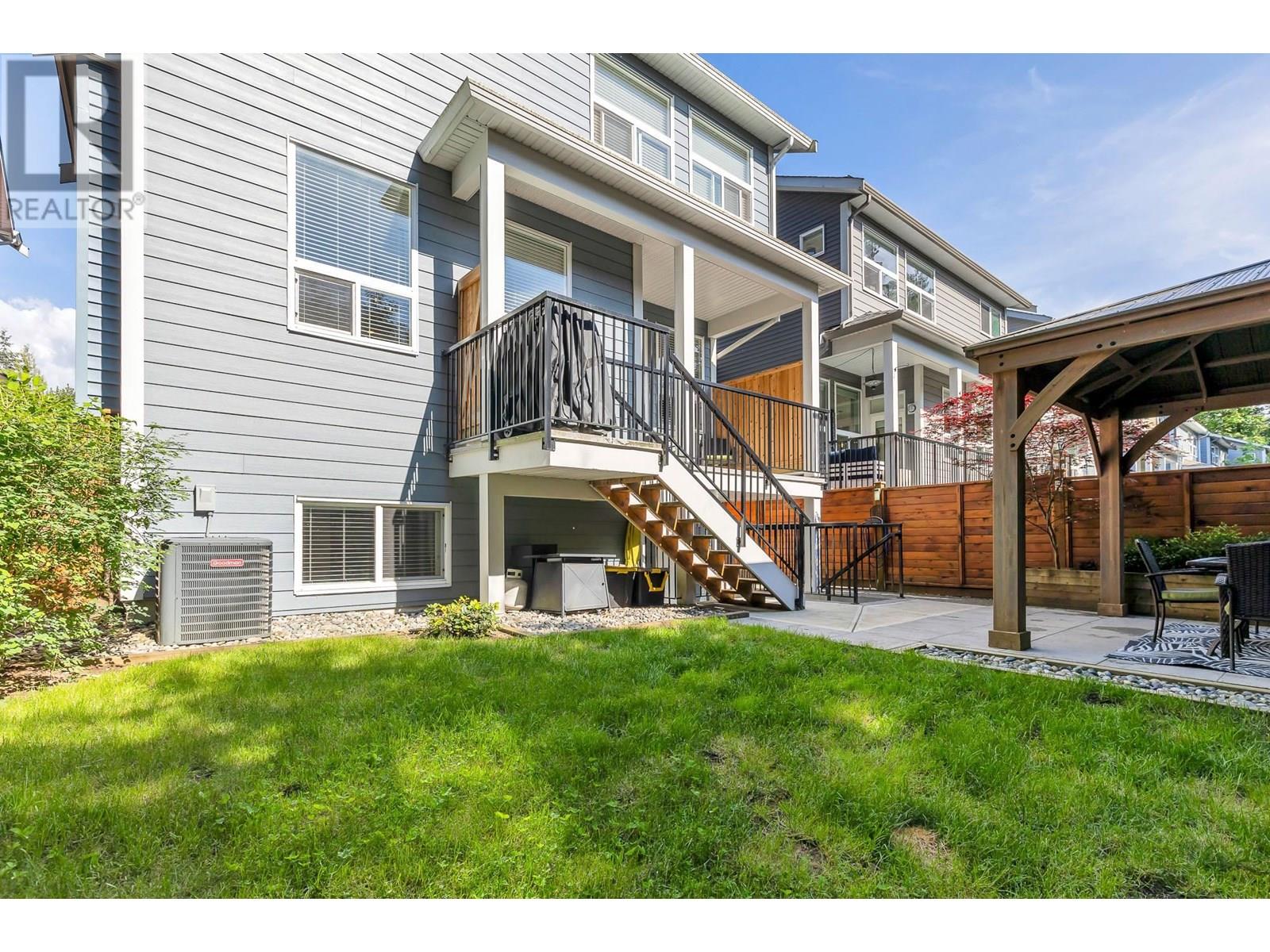 Photo 4 of 12933 240 A Street, Maple Ridge BC