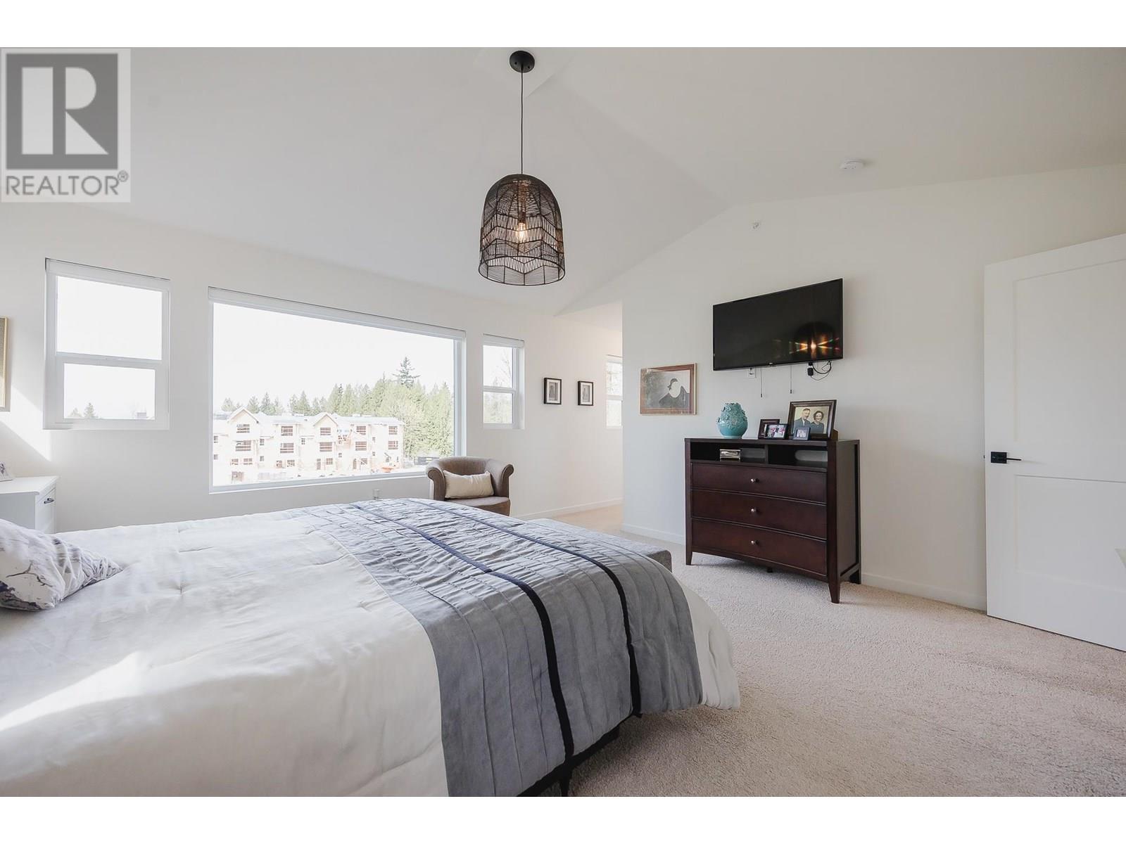 Photo 13 of 11217 250 B Street, Maple Ridge BC