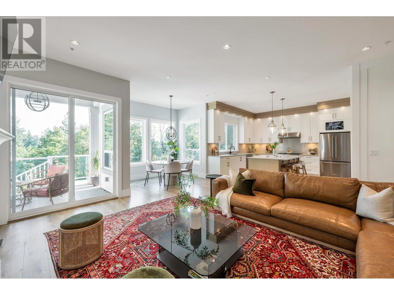 Photo 2 of 11158 243 B Street, Maple Ridge BC