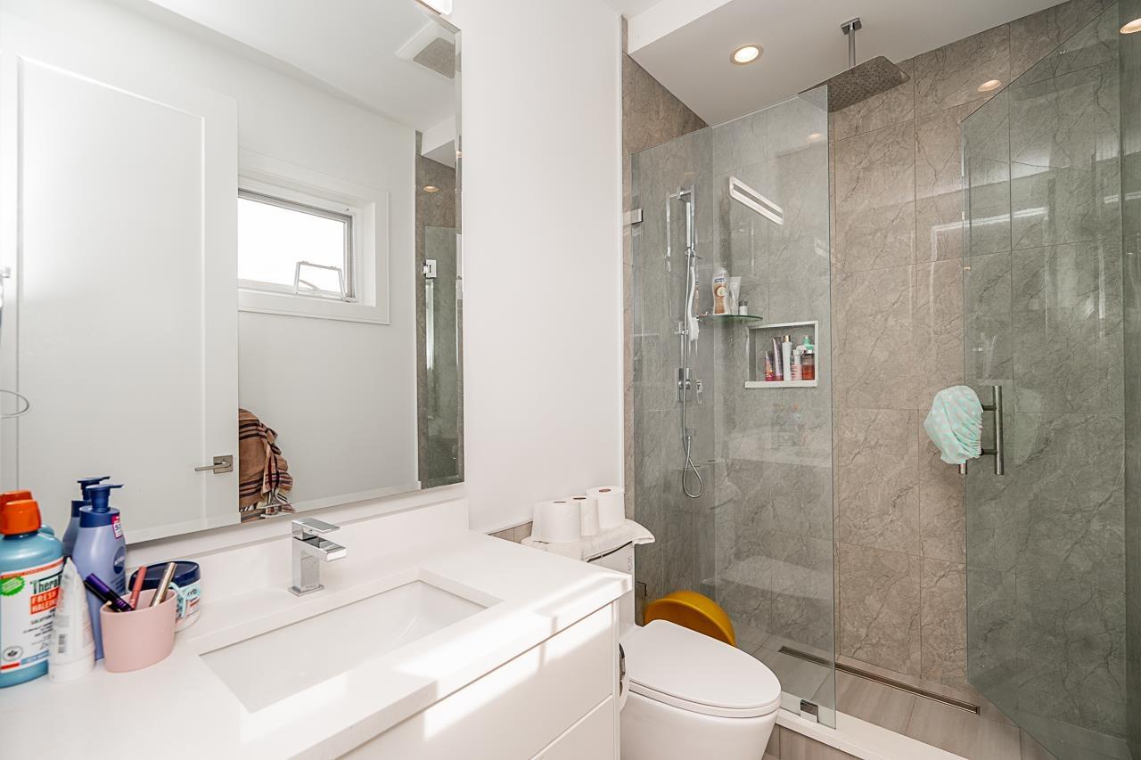 Photo 13 of 5545 146 Street, Surrey BC
