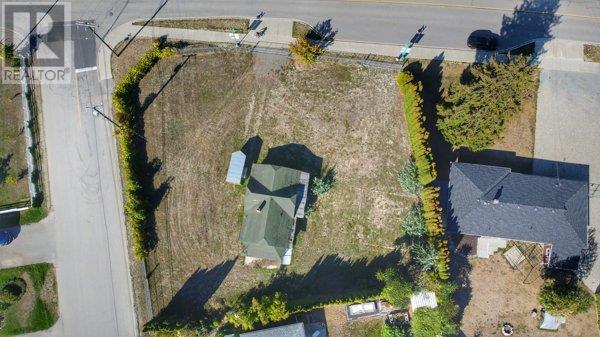  401 Finlayson Street, Sicamous