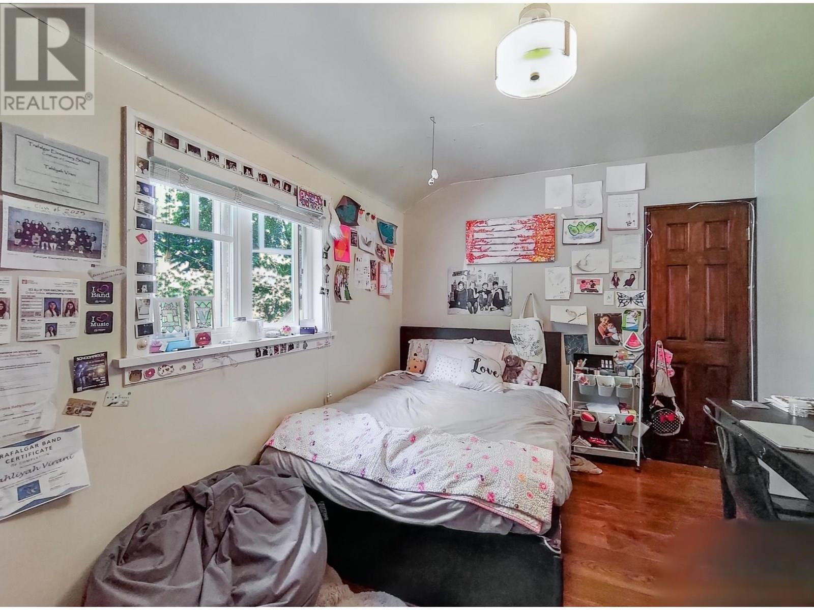 Photo 3 of 3521 W 39th Avenue, Vancouver BC