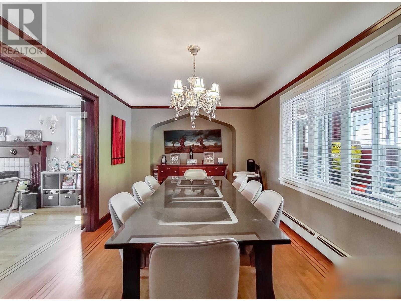 Photo 10 of 3521 W 39th Avenue, Vancouver BC