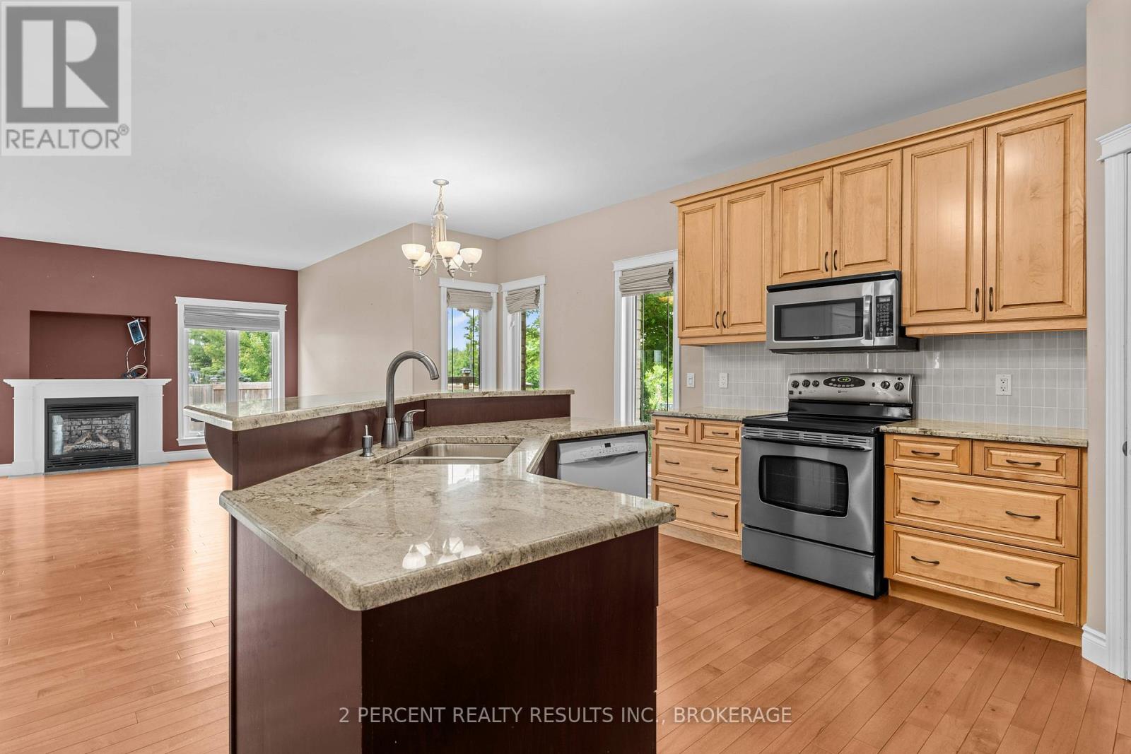 Photo 16 of 873 Jasmine Street, Kingston ON