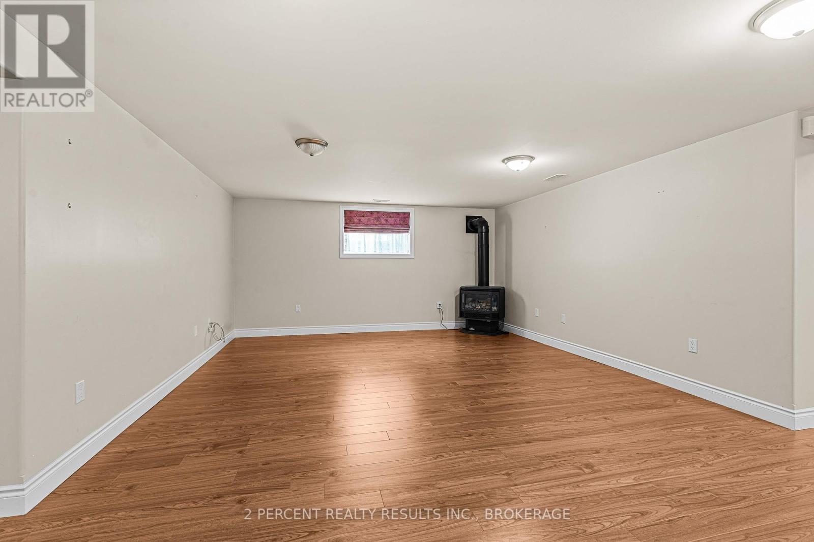 Photo 33 of 873 Jasmine Street, Kingston ON