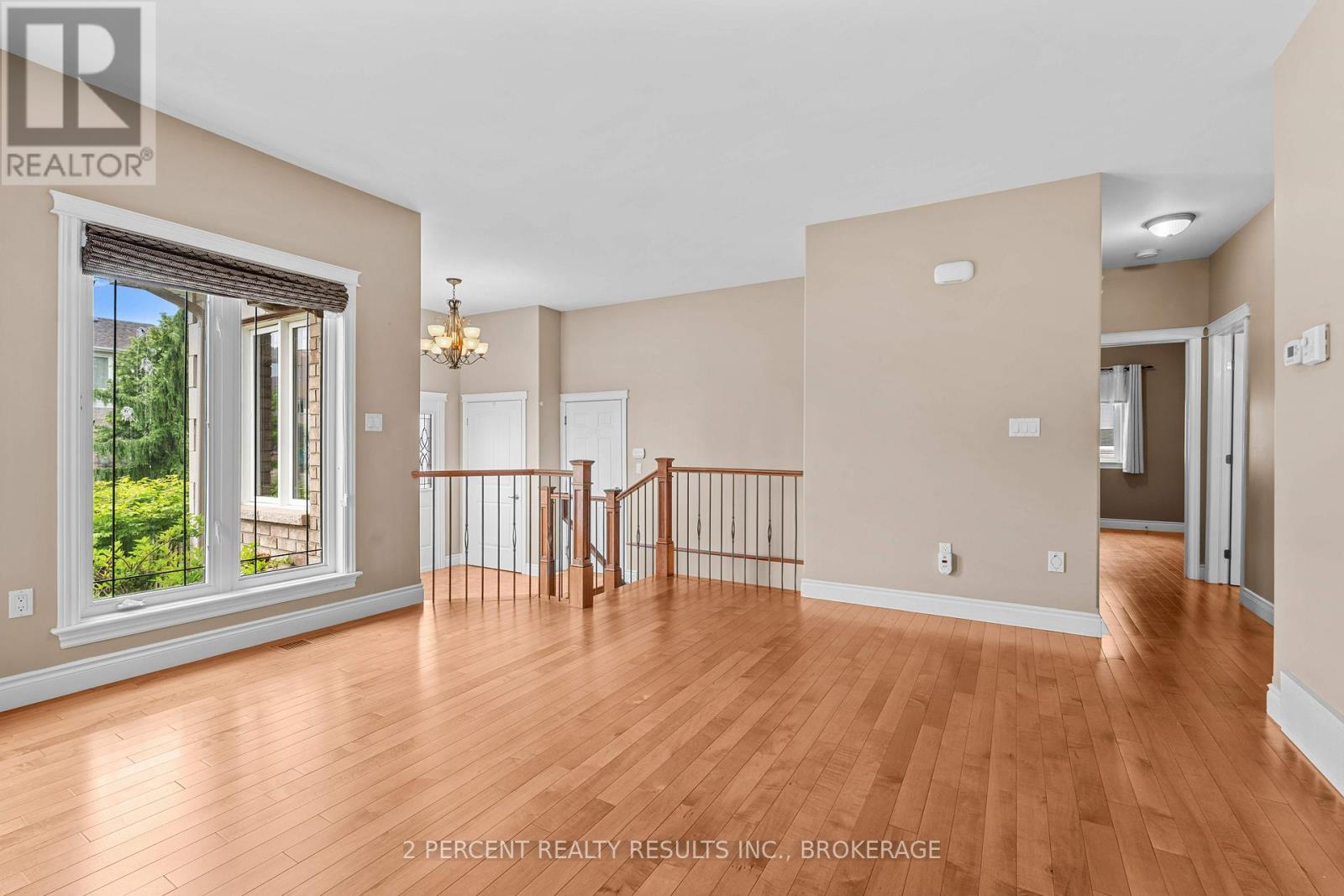 Photo 8 of 873 Jasmine Street, Kingston ON