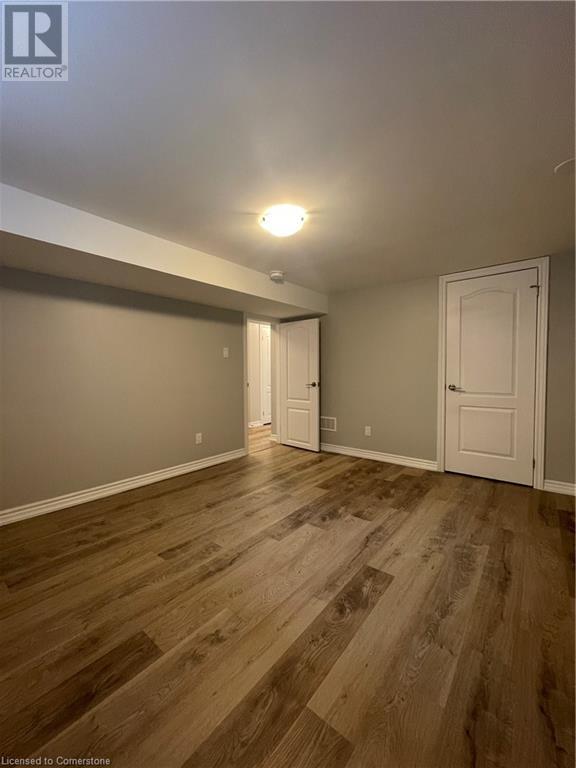 Photo 7 of 15 Aldridge Street, Hamilton ON