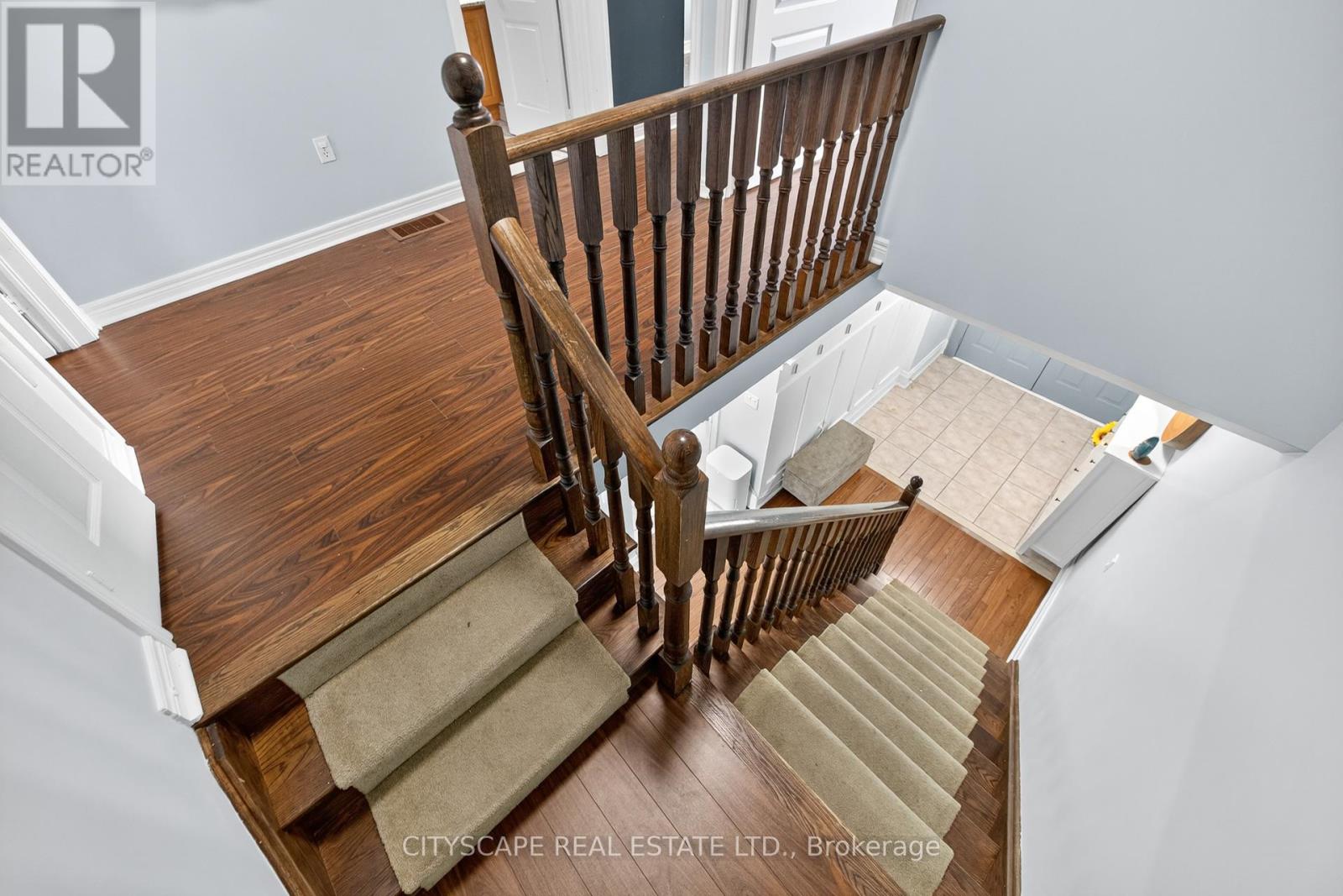 Photo 18 of 6 Dewridge Court E, Brampton ON
