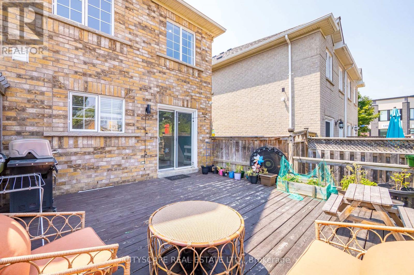 Photo 39 of 6 Dewridge Court E, Brampton ON