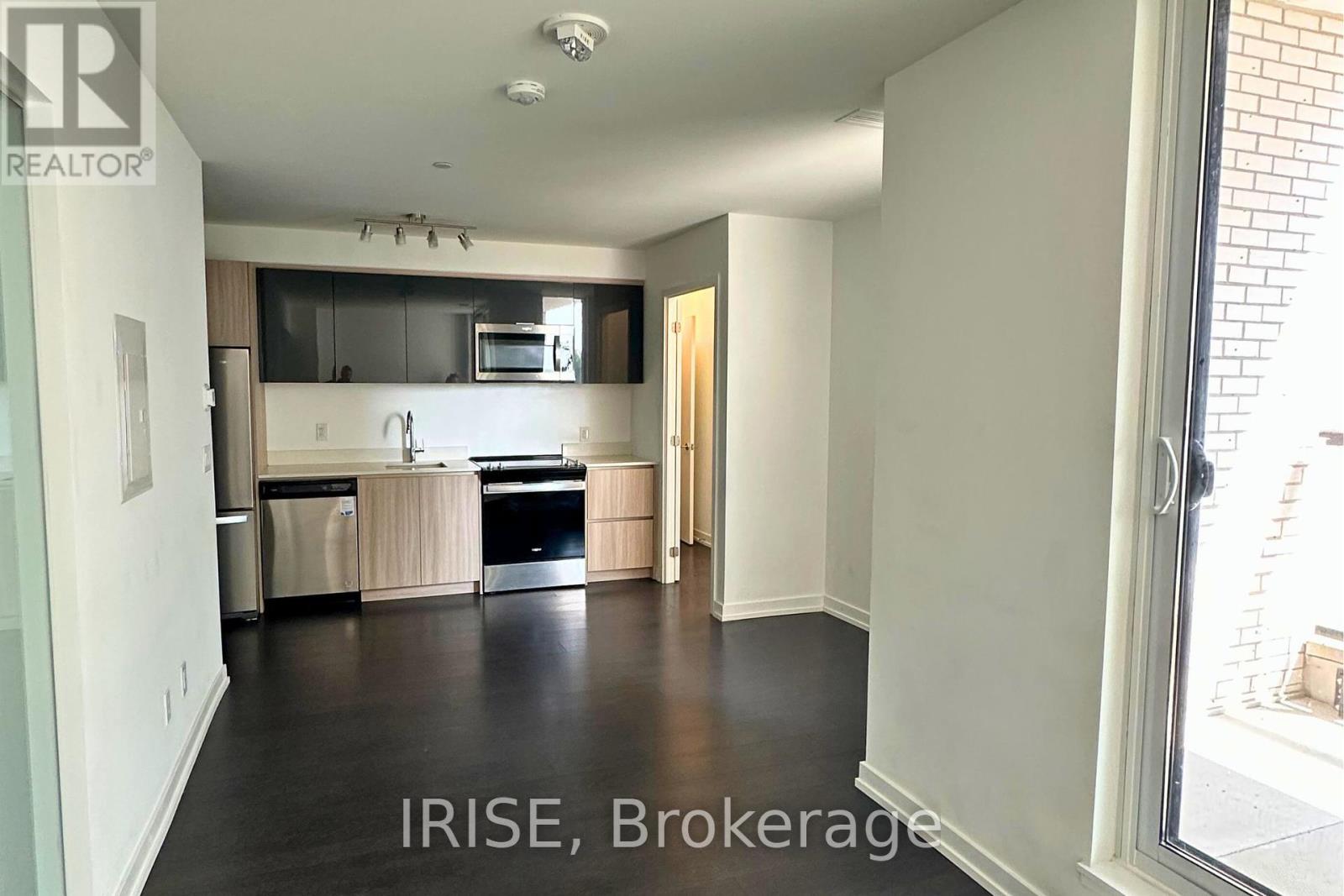 Photo 5 of 301 3100 Keele Street, Toronto ON